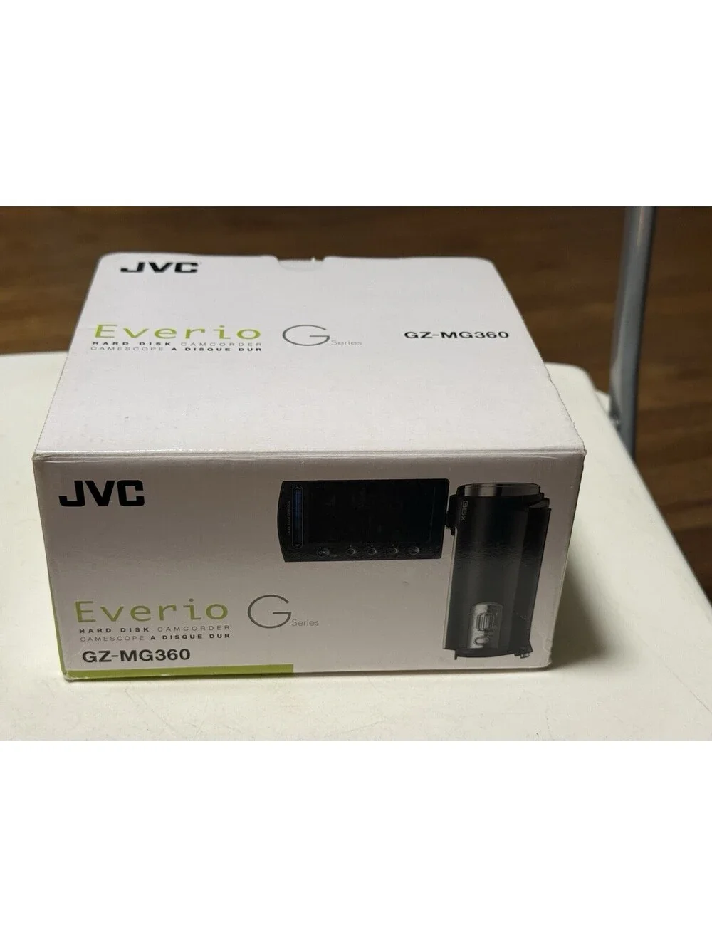 JVC Everio G Series GZ-MG360 Hybrid Camcorder HDD In the Box , Bundle
